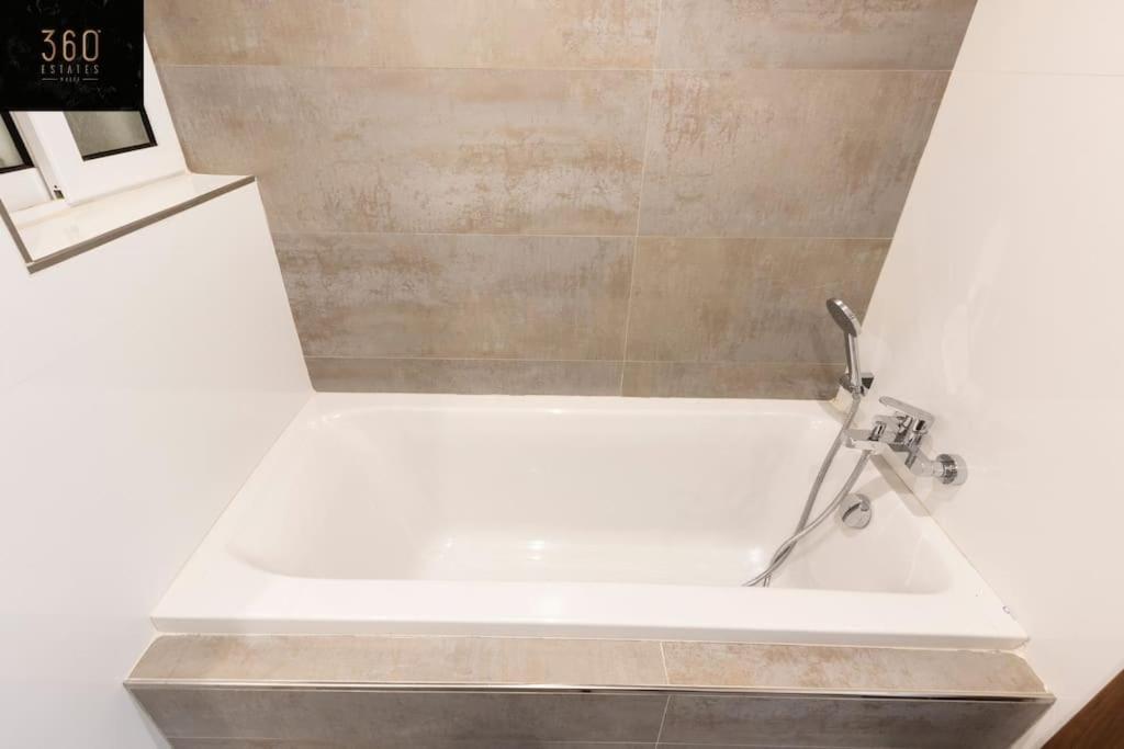 Modern 2Br Apt In The Quaint Village Of Marsaskala & Ac By 360 Estates Dış mekan fotoğraf